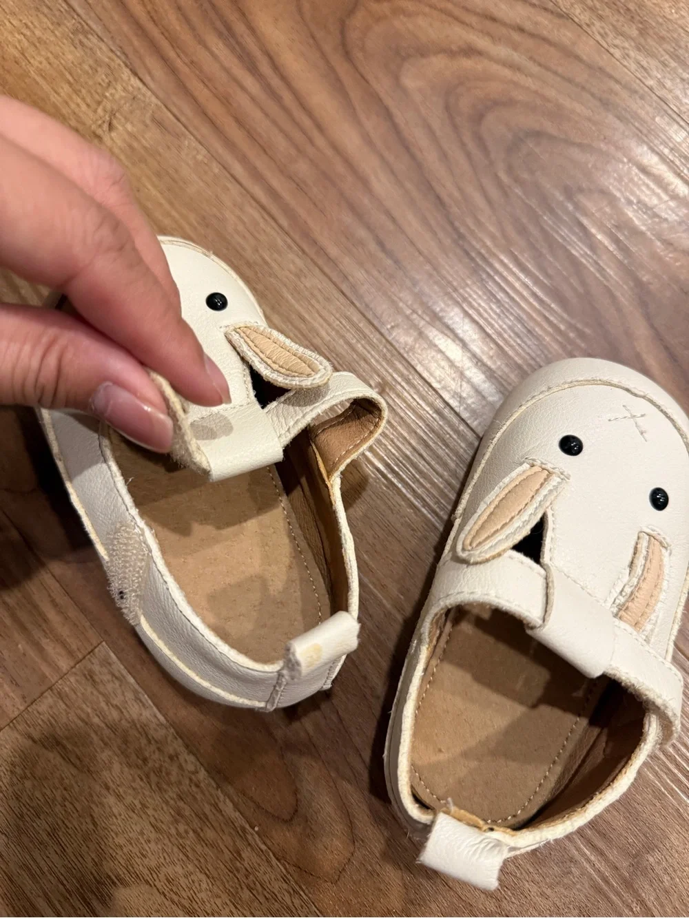 Toddler girl shoes 12-24M size 5